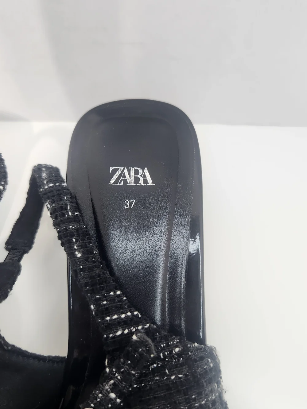 ZARA Black Women's Strappy Sandals